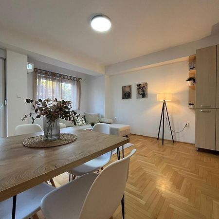 Best Value-Apartment In Skopje Ngoại thất bức ảnh