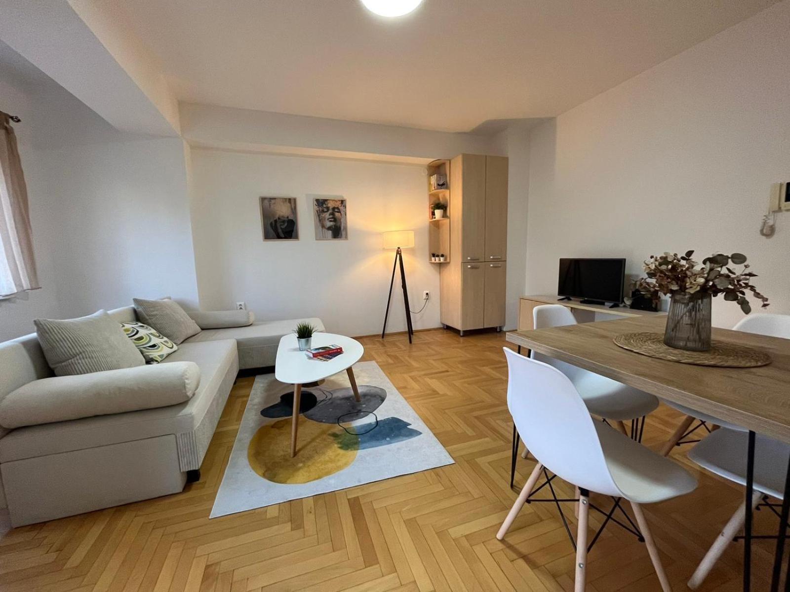 Best Value-Apartment In Skopje Ngoại thất bức ảnh