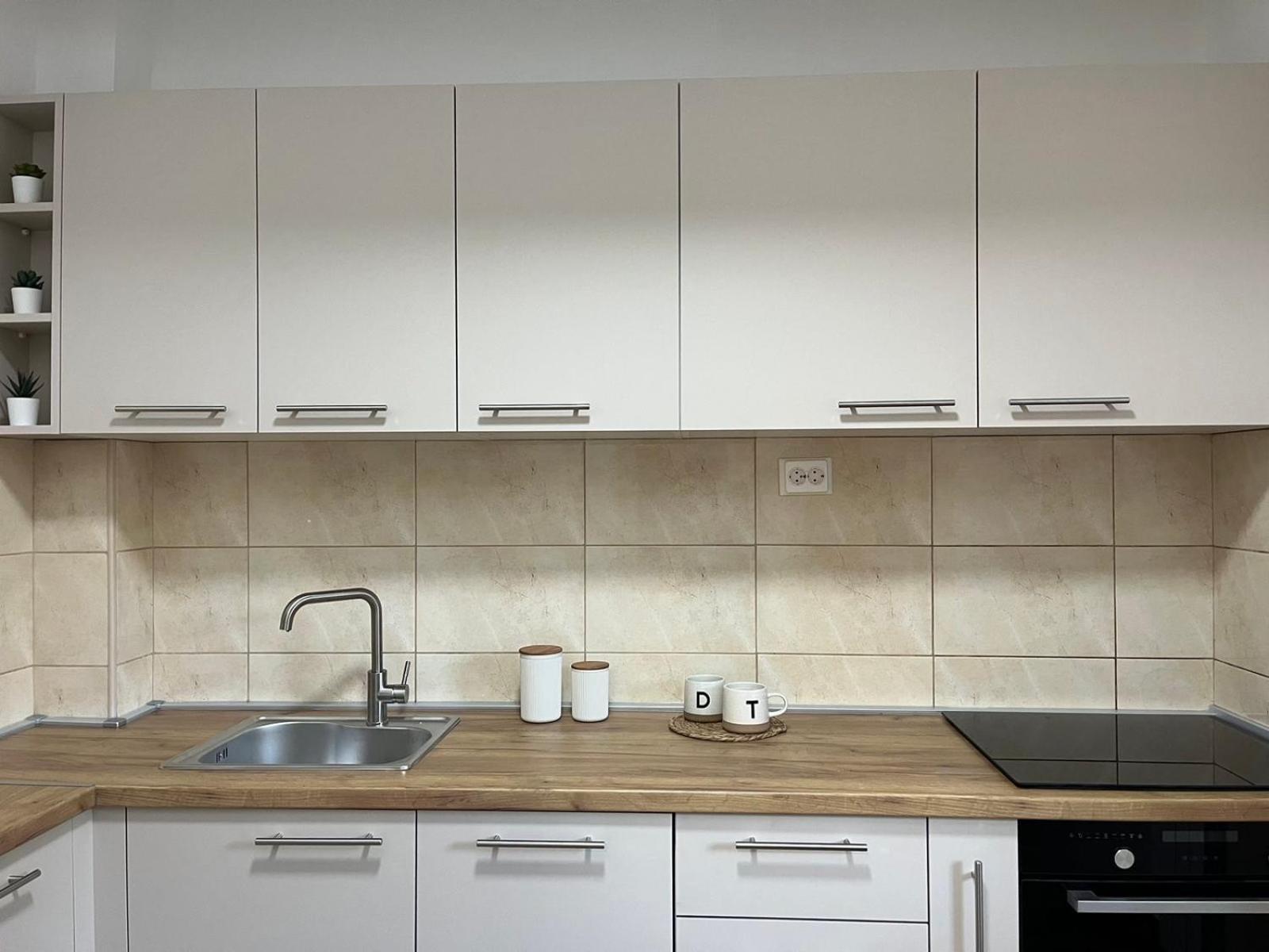Best Value-Apartment In Skopje Ngoại thất bức ảnh